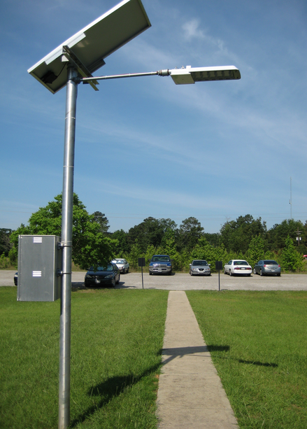 L'éclairage solaire LED allumé un petit village à Chongming